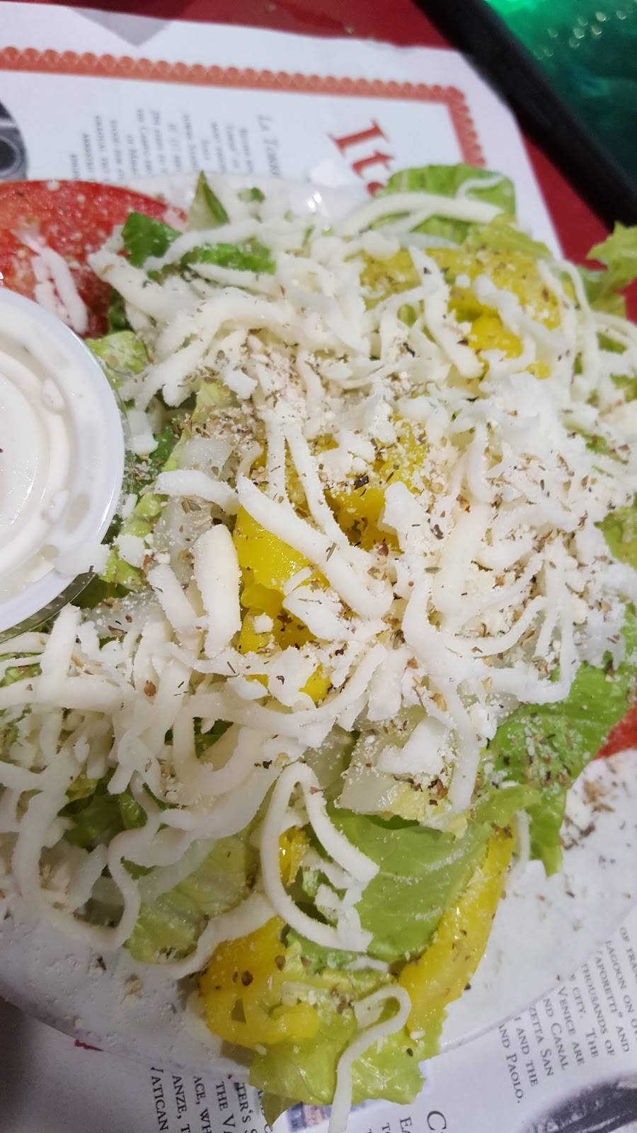 Caps Pizza | restaurant | 725 27th Ave SW, Vero Beach, FL 32968, USA | 7727702277 OR +1 772-770-2277