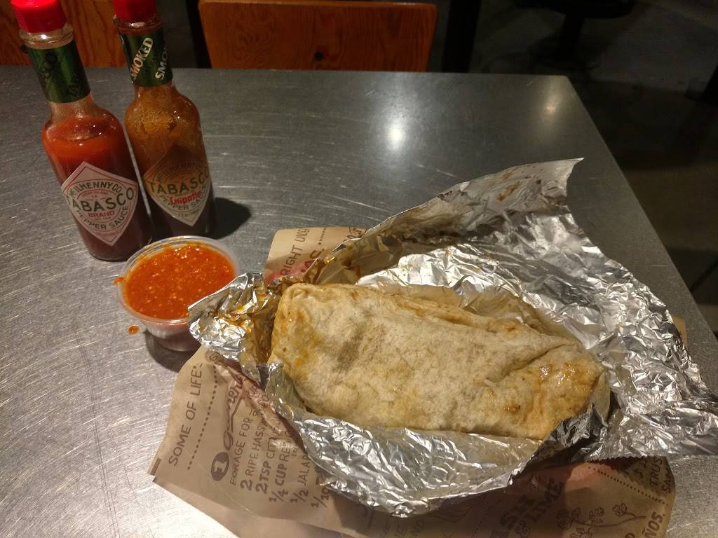 Chipotle Mexican Grill | restaurant | 11 W Washington St #140, Phoenix, AZ 85003, USA | 6025135751 OR +1 602-513-5751