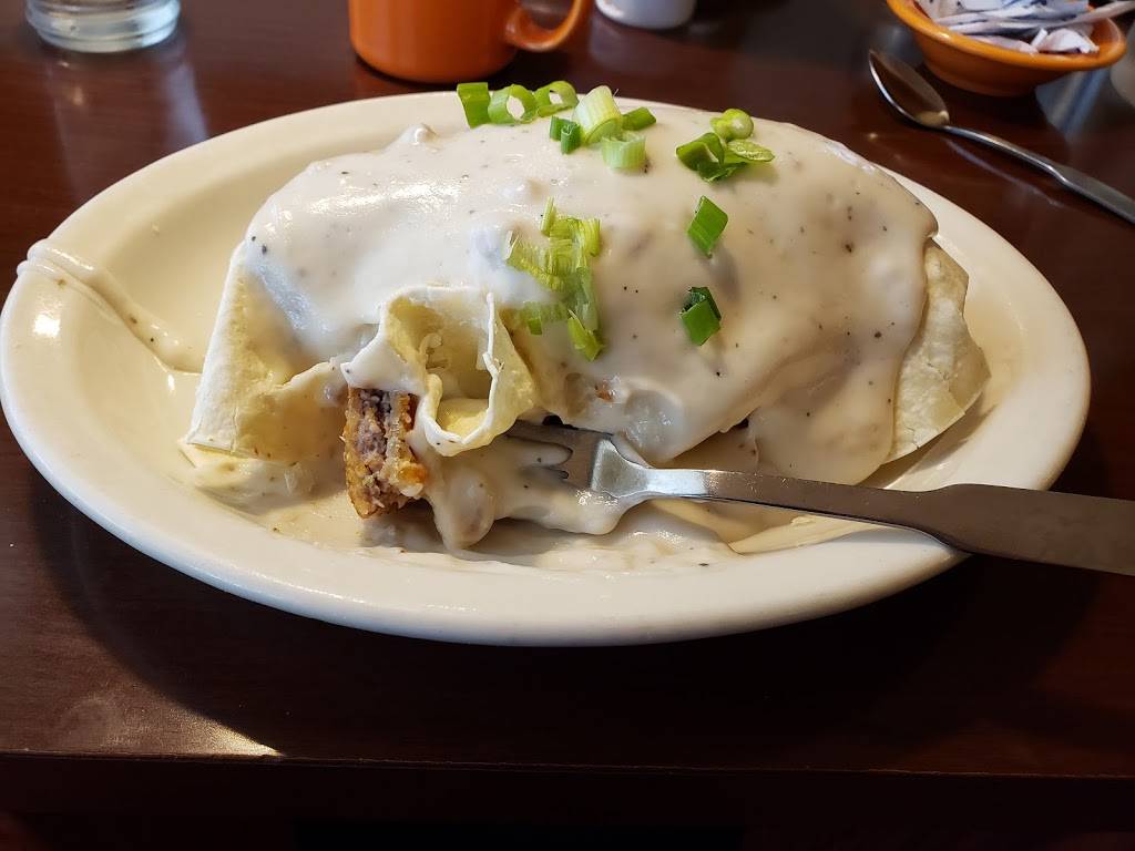 Village Inn | bakery | 6301 University Ave, Cedar Falls, IA 50613, USA | 3192775551 OR +1 319-277-5551