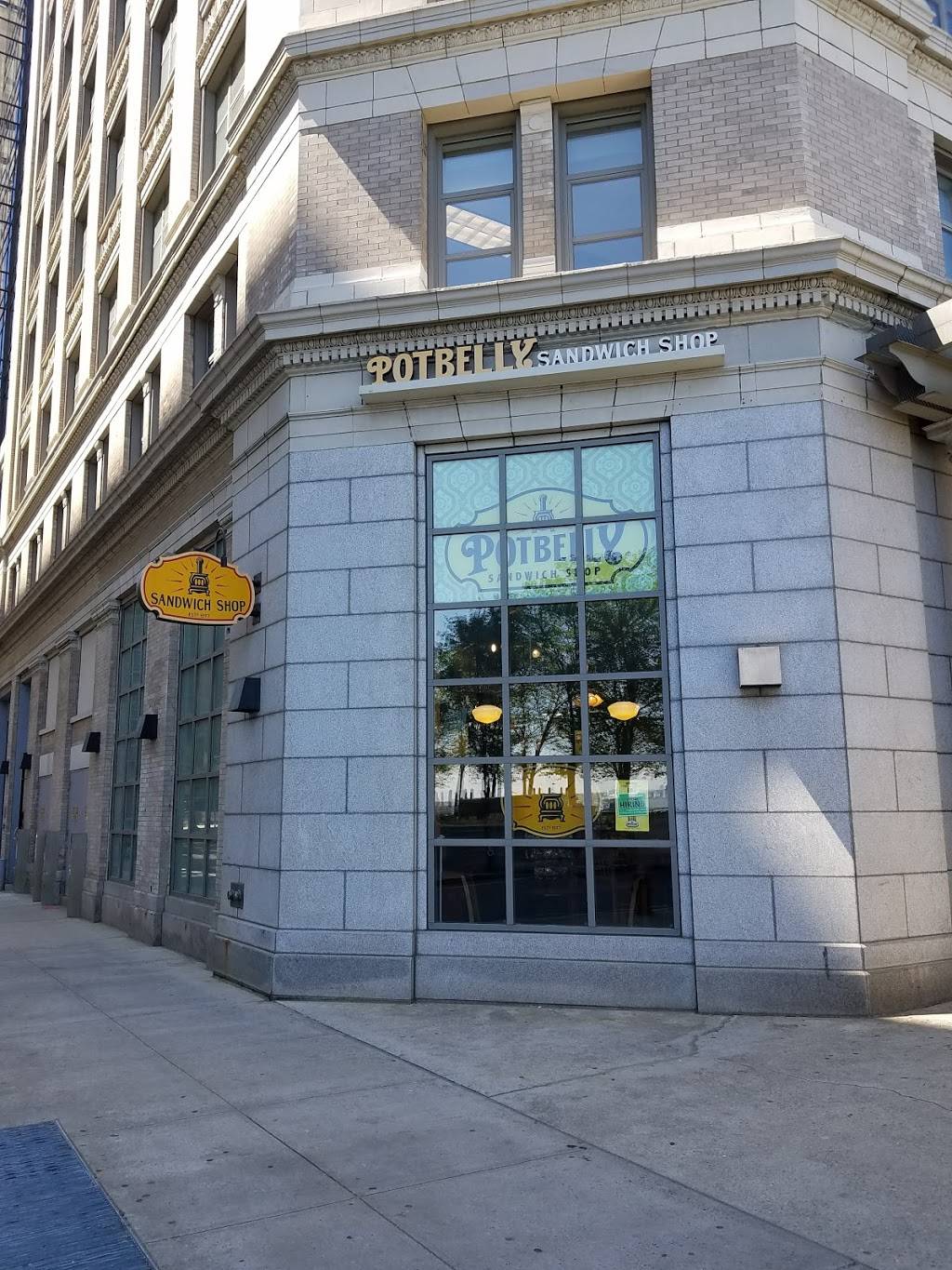 Potbelly Sandwich Shop | restaurant | 15 Exchange Pl, Jersey City, NJ 07302, USA | 2012531015 OR +1 201-253-1015