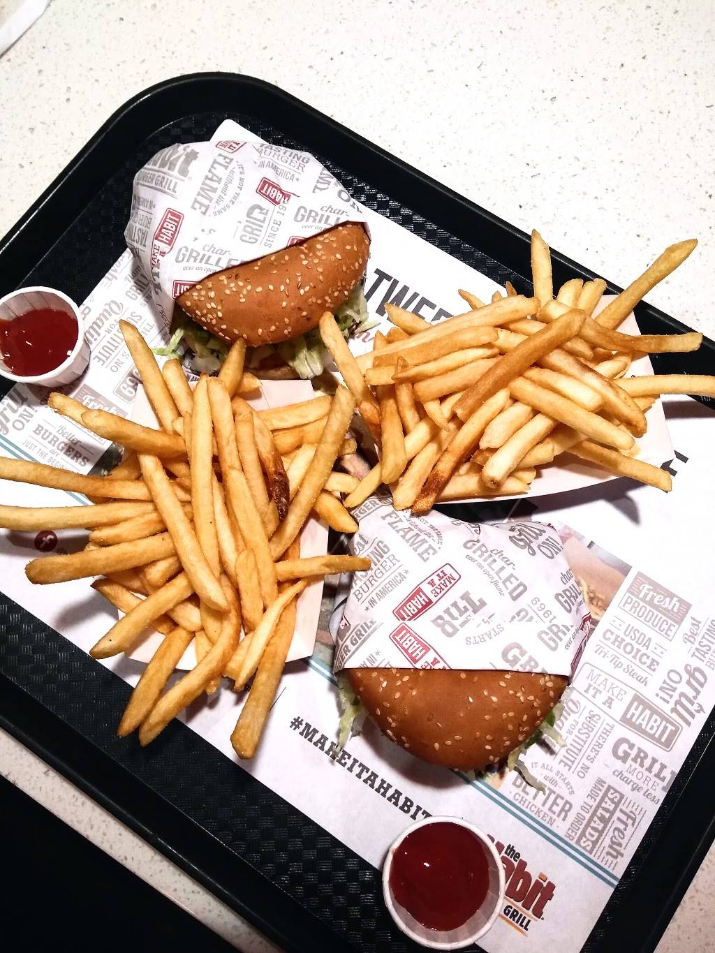 The Habit Burger Grill | meal takeaway | 839 Higuera St, San Luis Obispo, CA 93401, USA | 8055420105 OR +1 805-542-0105