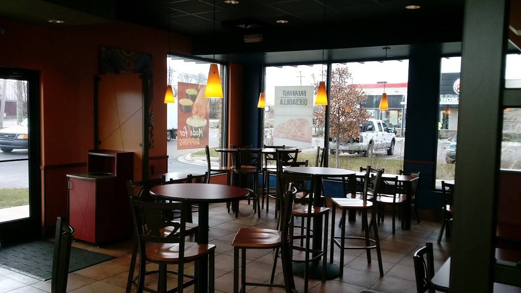 Taco Bell | meal takeaway | 1085 E Michigan Ave, Ypsilanti, MI 48198, USA | 7344801793 OR +1 734-480-1793