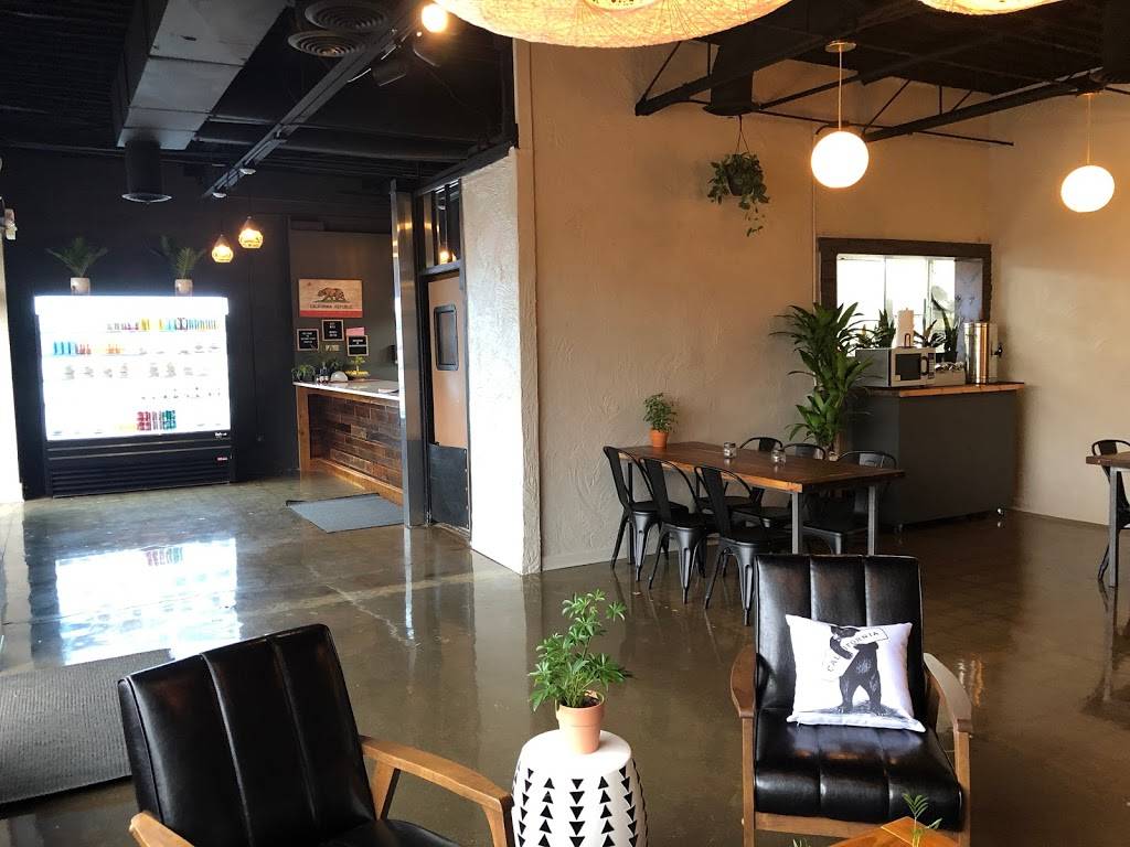 Golden State Chef Co | restaurant | 112 Catalpa Dr, Royal Oak, MI 48067, USA | 2486774003 OR +1 248-677-4003