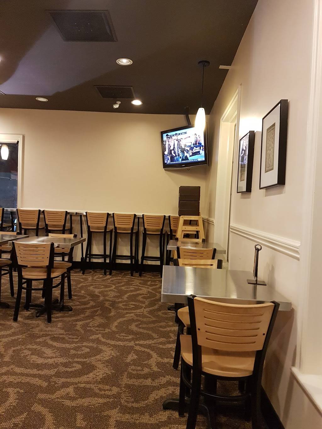 QDOBA Mexican Eats | restaurant | 1689 W 5th Ave, Columbus, OH 43212, USA | 6144811971 OR +1 614-481-1971