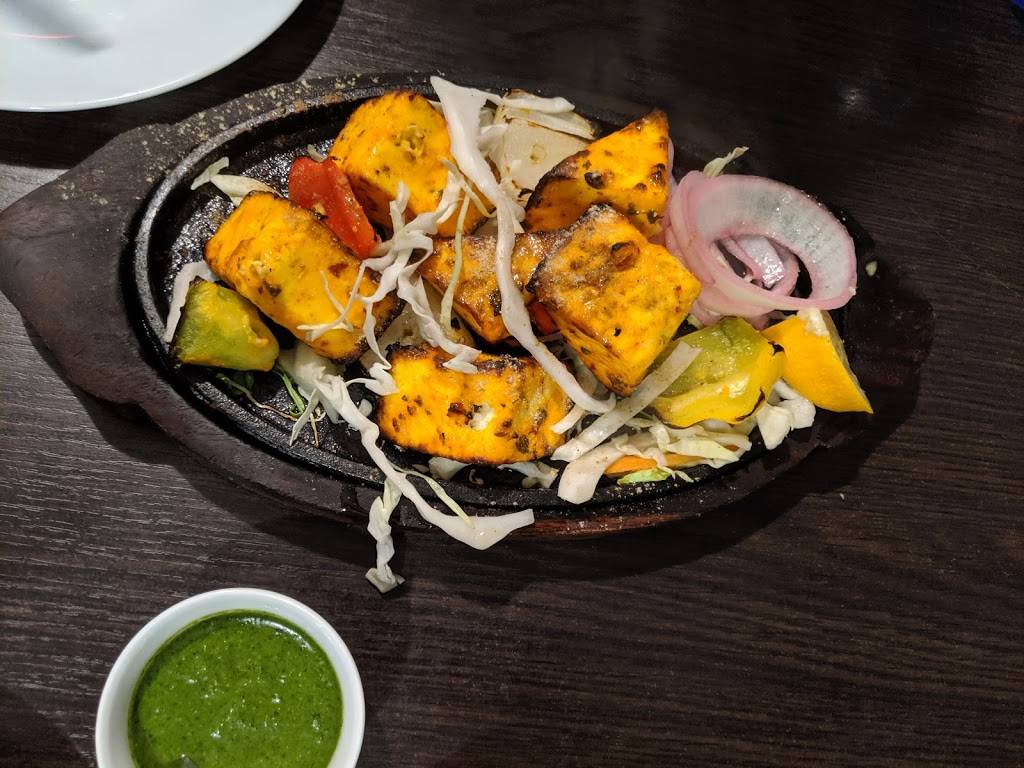 Lageez Authentic Indian Cusine | restaurant | 641 Pharmacy Ave, Scarborough, ON M1L 3H3, Canada | 4162857999 OR +1 416-285-7999