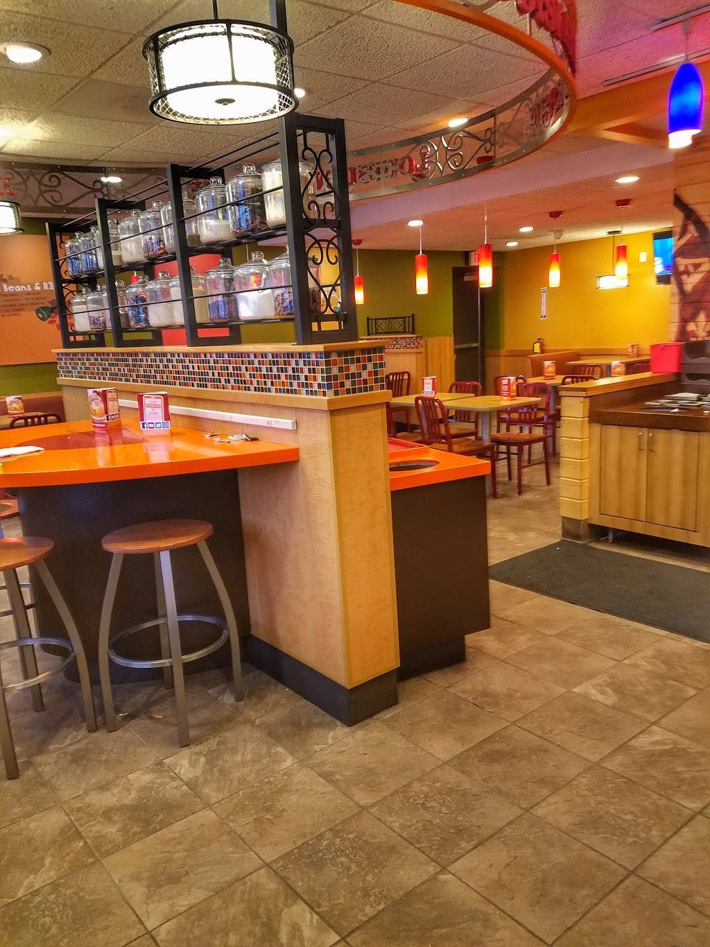 Popeyes Louisiana Kitchen | restaurant | 5901 US-51, DeForest, WI 53532, USA | 6082499000 OR +1 608-249-9000