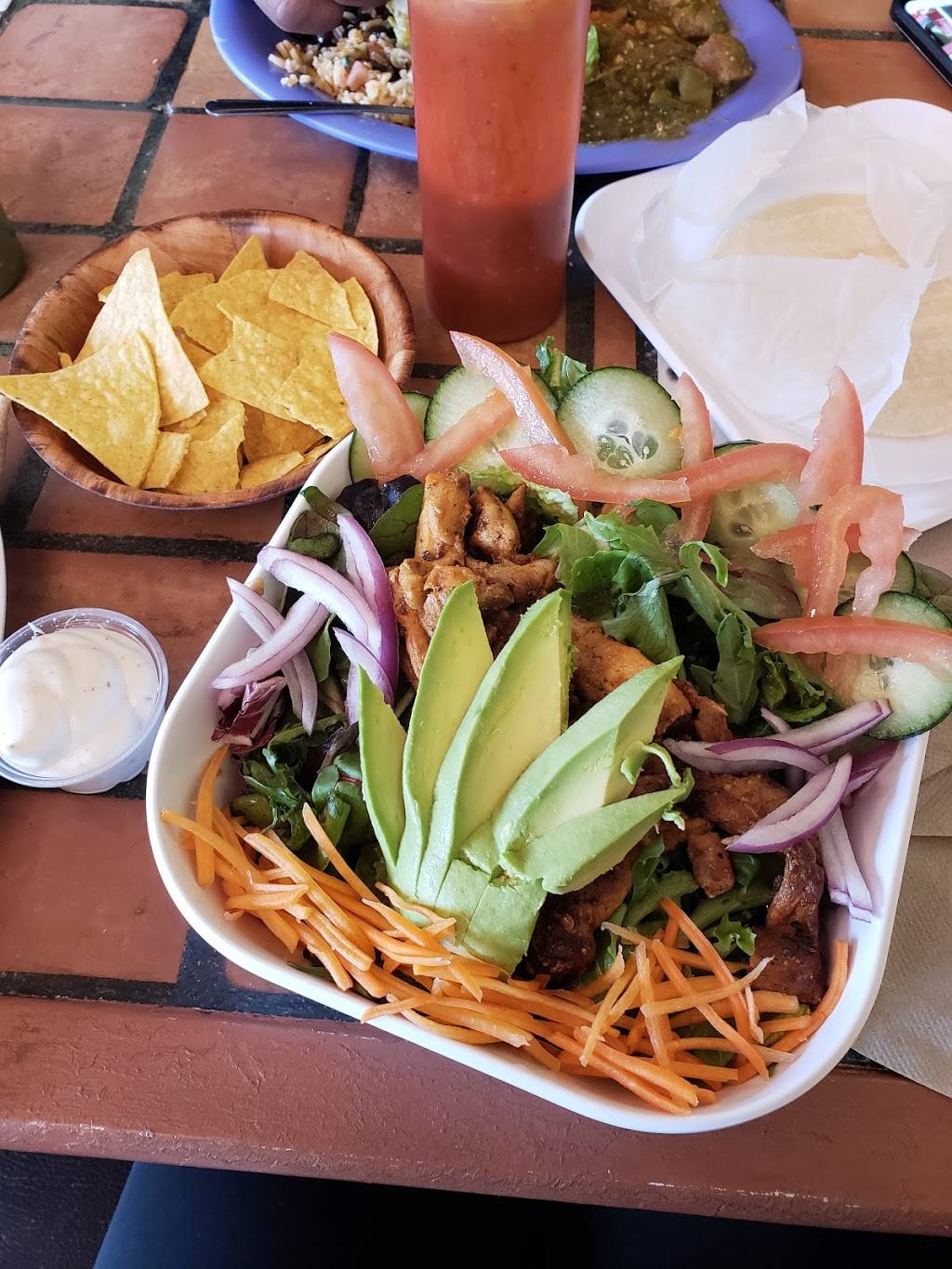 Vivas Mexican Food | restaurant | 1201 Soquel Ave, Santa Cruz, CA 95062, USA | 8314258482 OR +1 831-425-8482