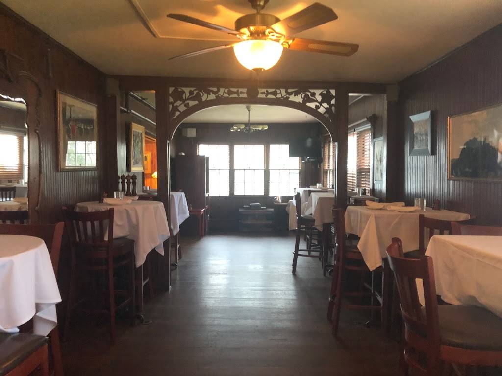 The Palm East Hampton | restaurant | 94 Main St, East Hampton, NY 11937, USA | 6313240411 OR +1 631-324-0411