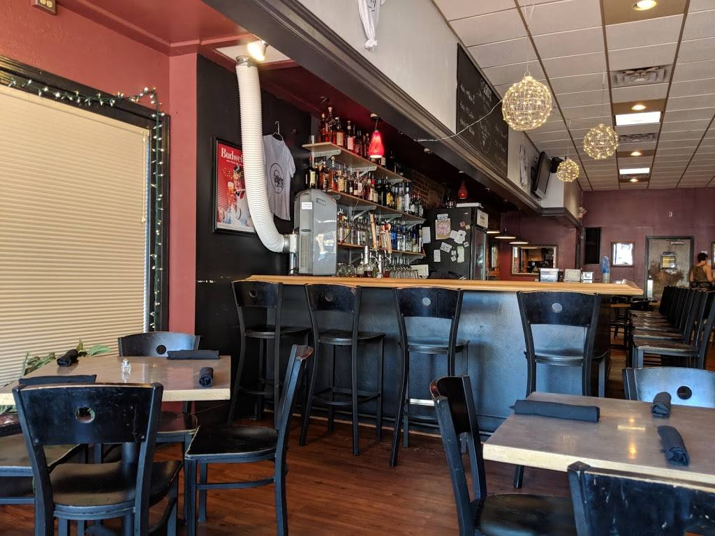 Tellers Gallery & Bar | restaurant | 820 E Broadway, Columbia, MO 65201, USA | 5734418355 OR +1 573-441-8355