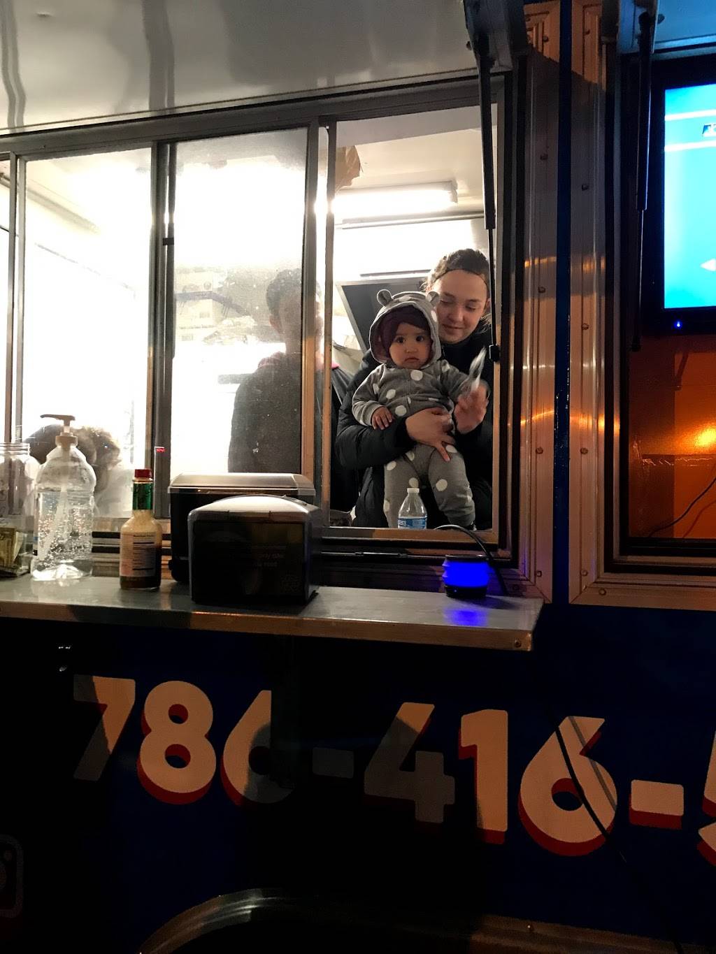 Mordisko & Salsa | restaurant | 3501 W Walnut St, Garland, TX 75042, USA | 7864165763 OR +1 786-416-5763