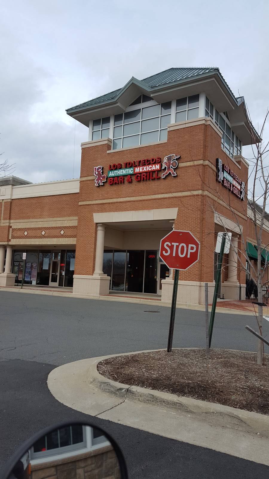 Los Toltecos of Broadlands | restaurant | 43150 Broadlands Center Plaza #194, Ashburn, VA 20148, USA | 7037234436 OR +1 703-723-4436