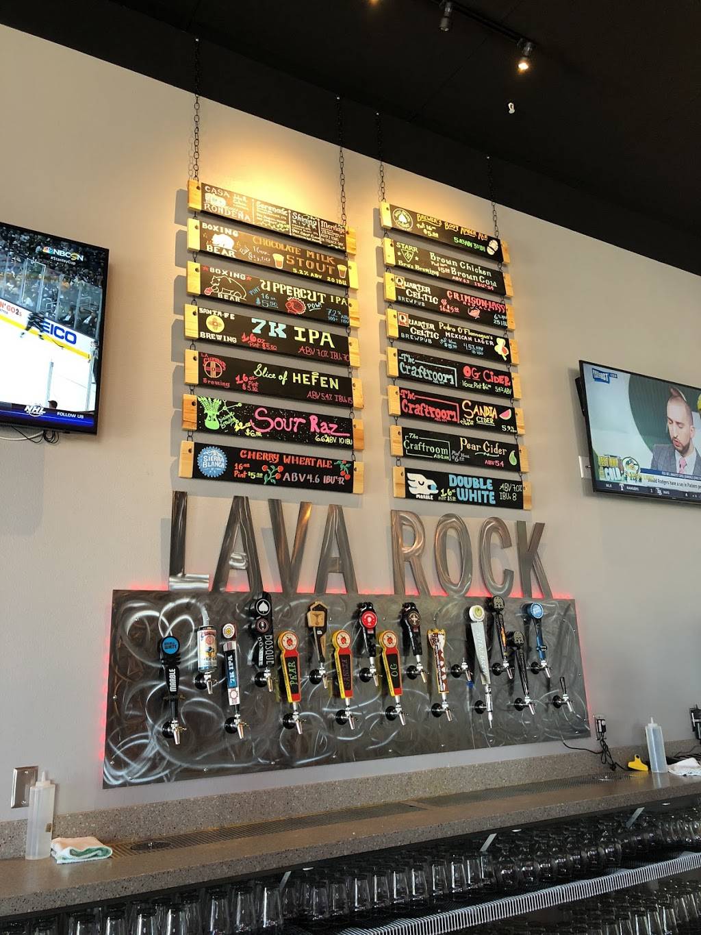 Lava Rock Brewing Company | restaurant | 2220 Unser Blvd NW, Albuquerque, NM 87120, USA | 5058361022 OR +1 505-836-1022