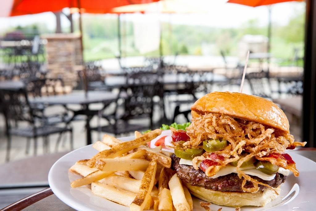 Knickers Pub | restaurant | 2700 Mt Rose Ave, York, PA 17402, USA | 7177550123 OR +1 717-755-0123