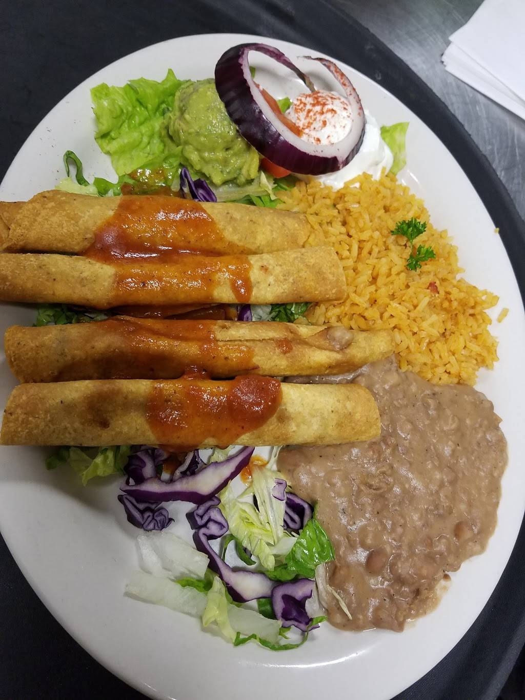 Mamacitas Restaurant | restaurant | 100 Plaza Dr #100, Red Oak, TX 75154, USA | 9725761118 OR +1 972-576-1118