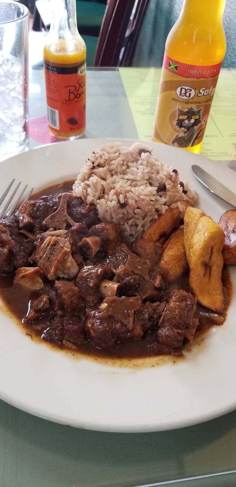 Island Breeze Jamaican Cuisine | restaurant | 1063 S Mt Vernon Ave, Colton, CA 92324, USA | 9095140771 OR +1 909-514-0771