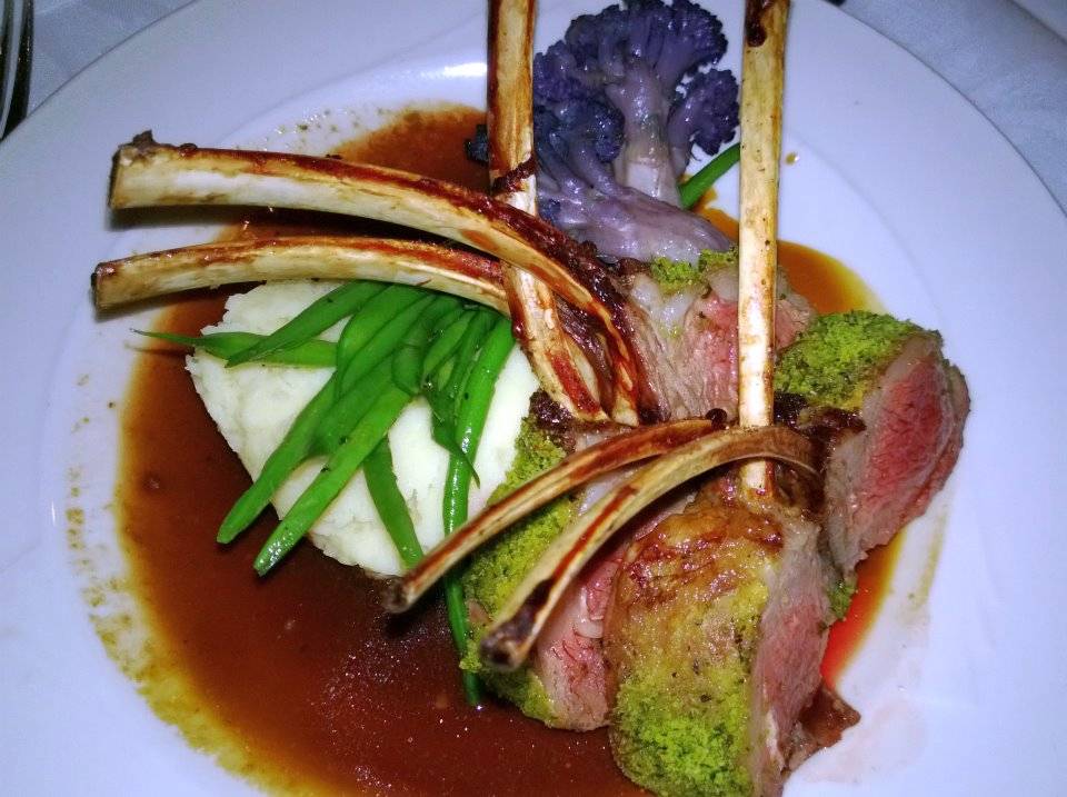 Terrace On The Green | restaurant | 8672 Mississauga Rd, Brampton, ON L6Y 0C4, Canada | 9054594447 OR +1 905-459-4447