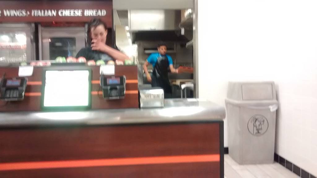 Little Caesars Pizza | meal takeaway | 5050 S Federal Blvd Unit 26, Englewood, CO 80110, USA | 3037940404 OR +1 303-794-0404