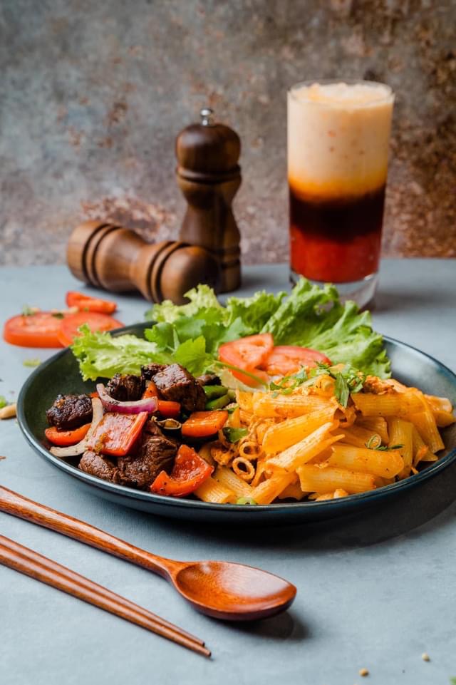 Chickn Broth | restaurant | 6757 Wilson Blvd #17, Falls Church, VA 22044, USA | 7032411894 OR +1 703-241-1894