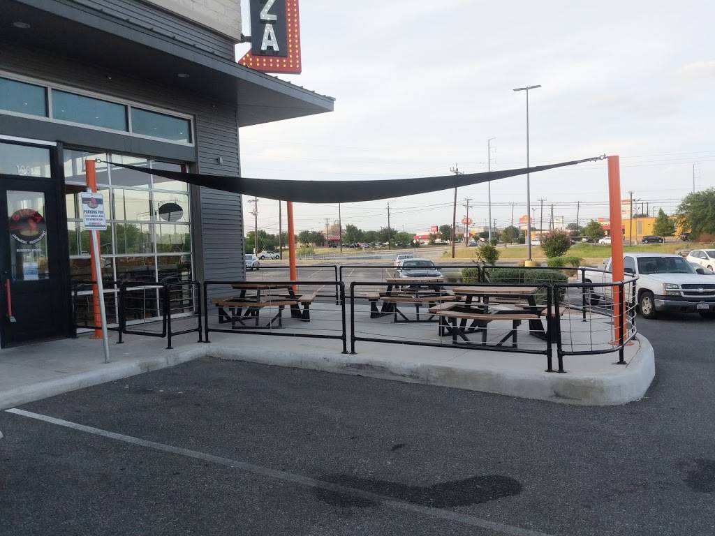 Ginza Ramen and Poke | restaurant | 8771 TX-151 #106, San Antonio, TX 78245, USA | 2105414088 OR +1 210-541-4088