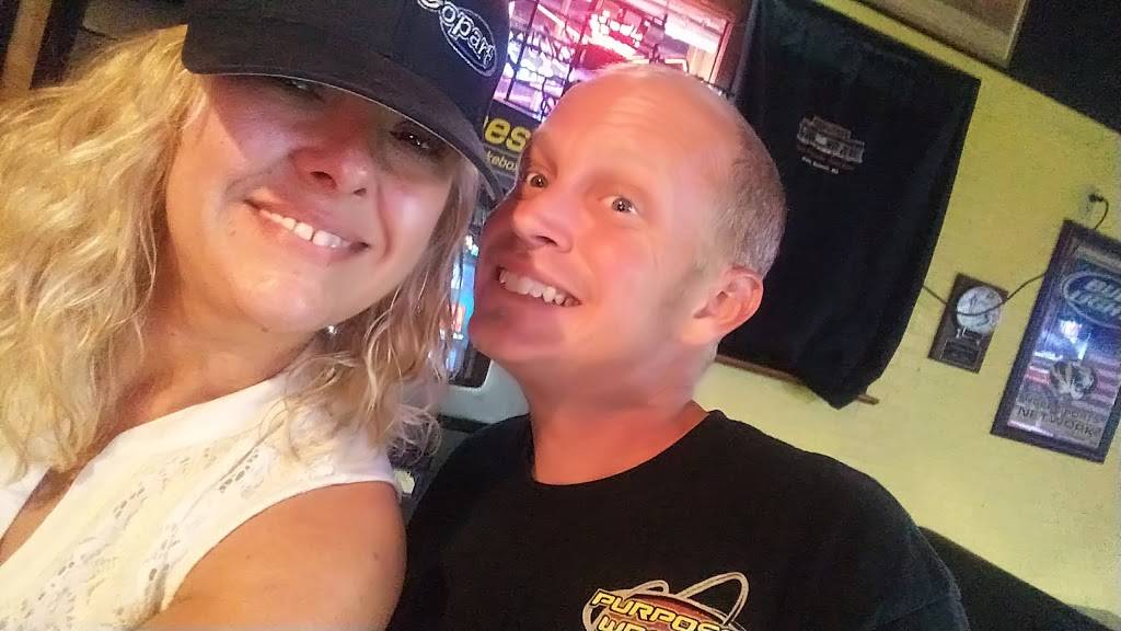 Doc N Rays | restaurant | 221 Co Rd 371, Holts Summit, MO 65043, USA | 5738968241 OR +1 573-896-8241