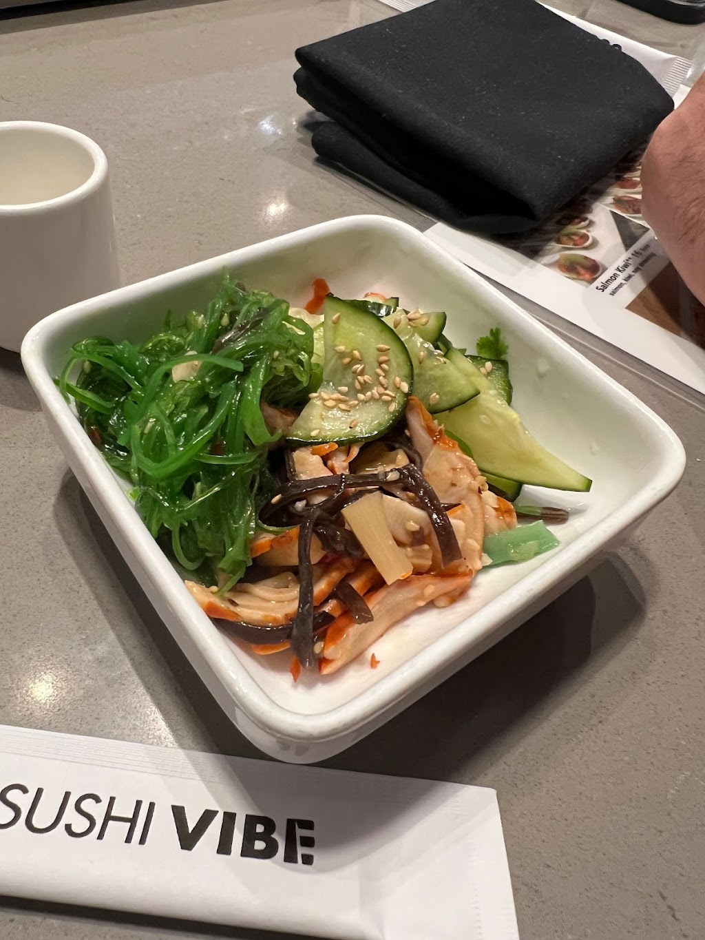 Sushi Vibe | restaurant | 100 E Camelback Rd #154, Phoenix, AZ 85012, USA | 6022795299 OR +1 602-279-5299