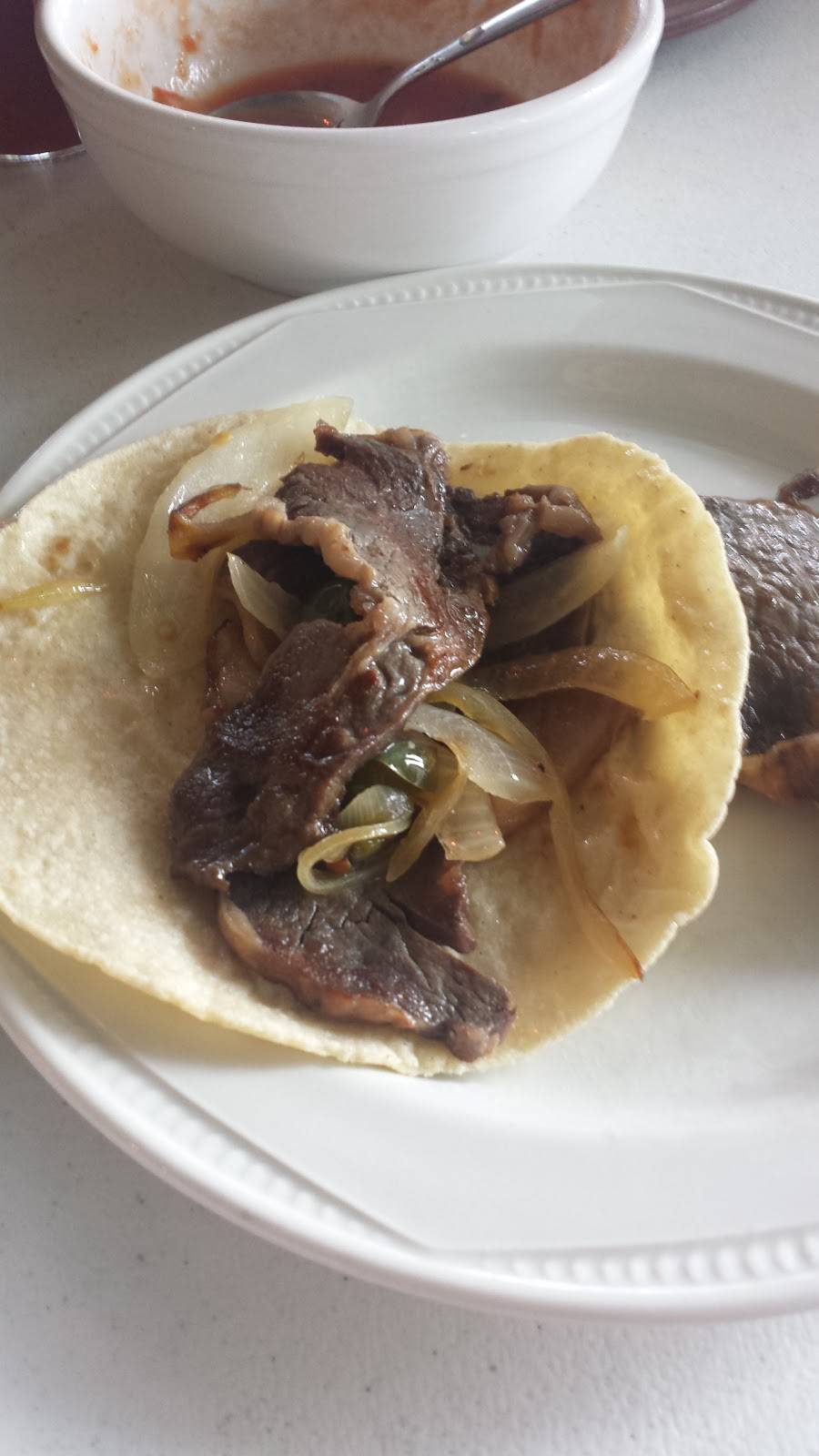 Family Buffet | restaurant | 521 Dundee Ave, East Dundee, IL 60118, USA | 8478366887 OR +1 847-836-6887