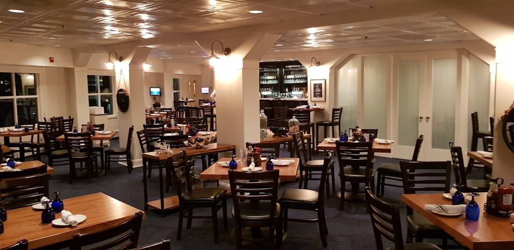 Top Catch at Joes Waterfront | restaurant | 100 Atlantic Ave, Boston, MA 02110, USA | 6173678700 OR +1 617-367-8700