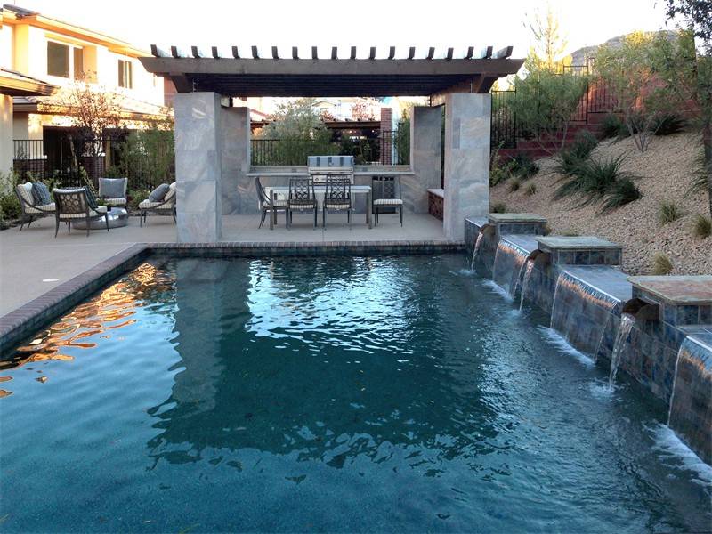 Made In The Shade Patio & BBQ | restaurant | 6625 S Valley View Blvd #214, Las Vegas, NV 89118, USA | 7023618922 OR +1 702-361-8922