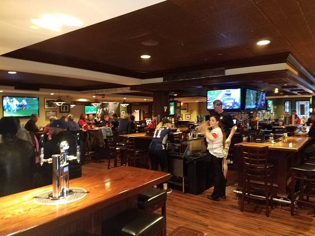 Murphys Law Irish Pub | restaurant | 2 George St, Pawtucket, RI 02860, USA | 4017245522 OR +1 401-724-5522