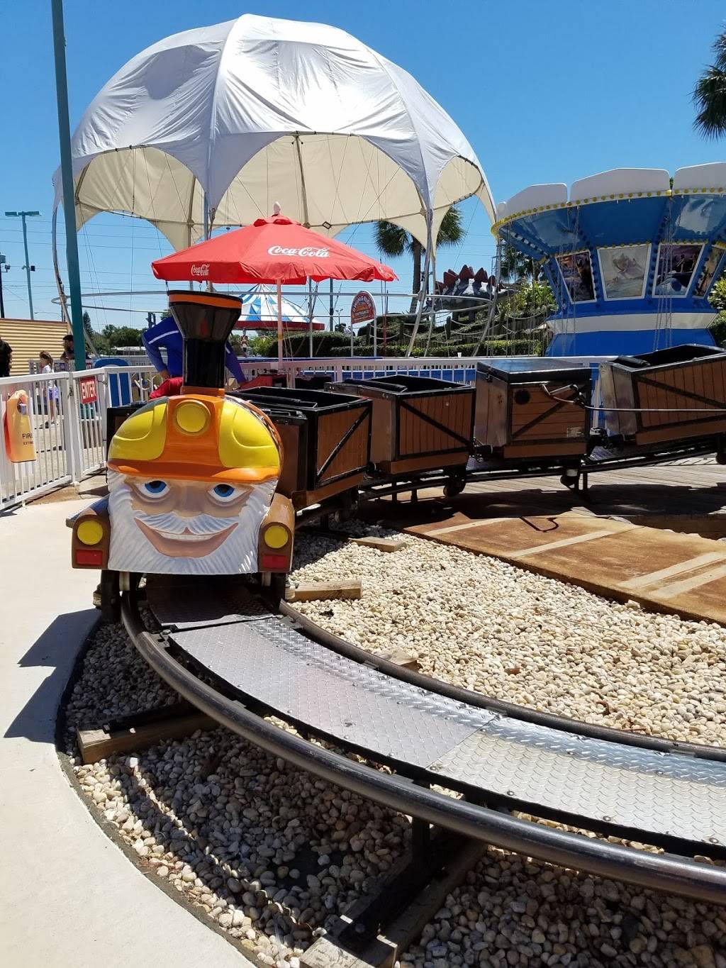 Celebration Station | restaurant | 24546 US Hwy 19 N, Clearwater, FL 33763, USA | 7277911799 OR +1 727-791-1799