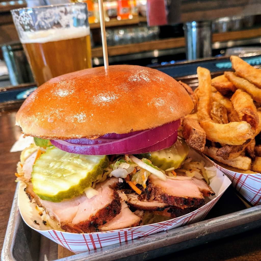 Hoodoo Brown BBQ | restaurant | 967 Ethan Allen Hwy, Ridgefield, CT 06877, USA | 2034386033 OR +1 203-438-6033