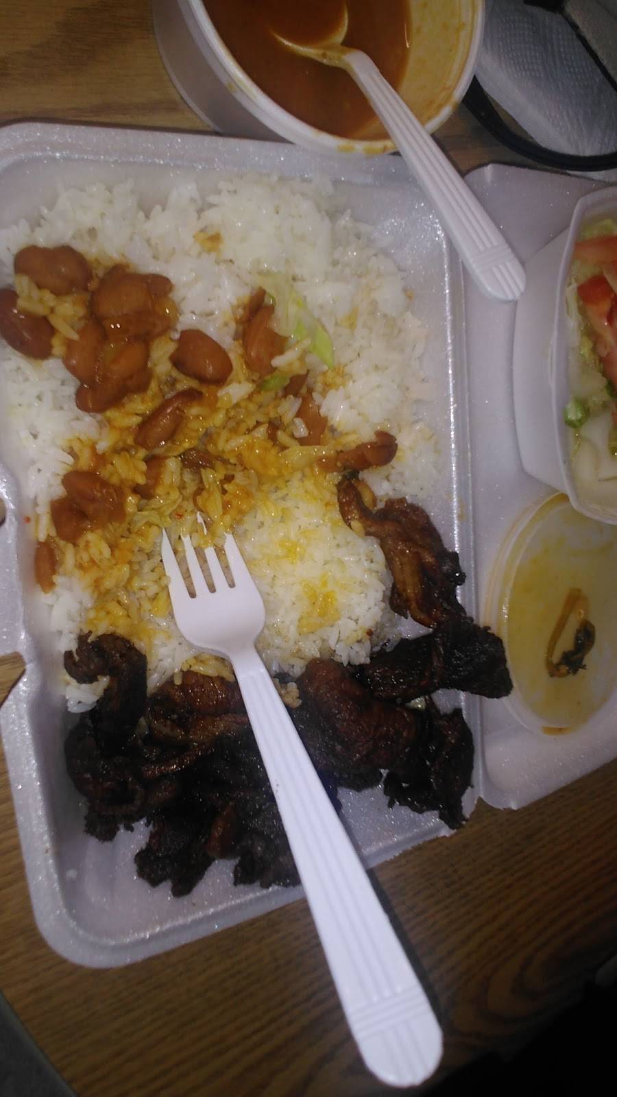 Villa Sombrero Café | restaurant | 554 Dudley St, Dorchester, MA 02125, USA | 6174456334 OR +1 617-445-6334