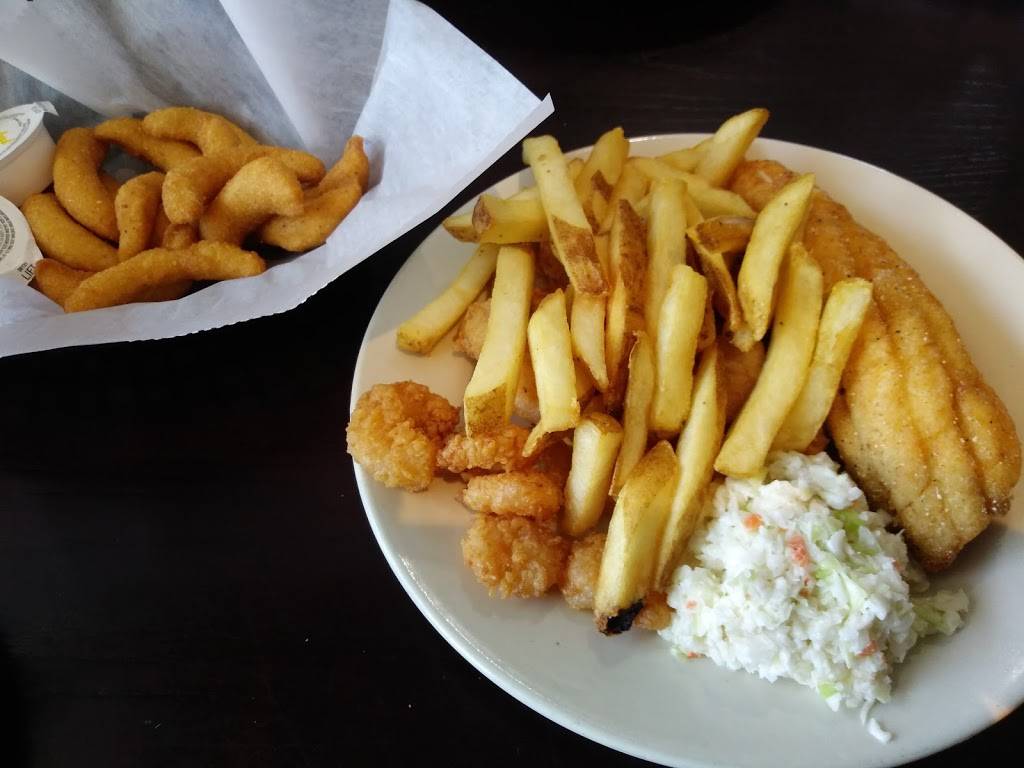 Becks Restaurant | restaurant | 1014 River Rd, Calabash, NC 28467, USA | 9105796776 OR +1 910-579-6776