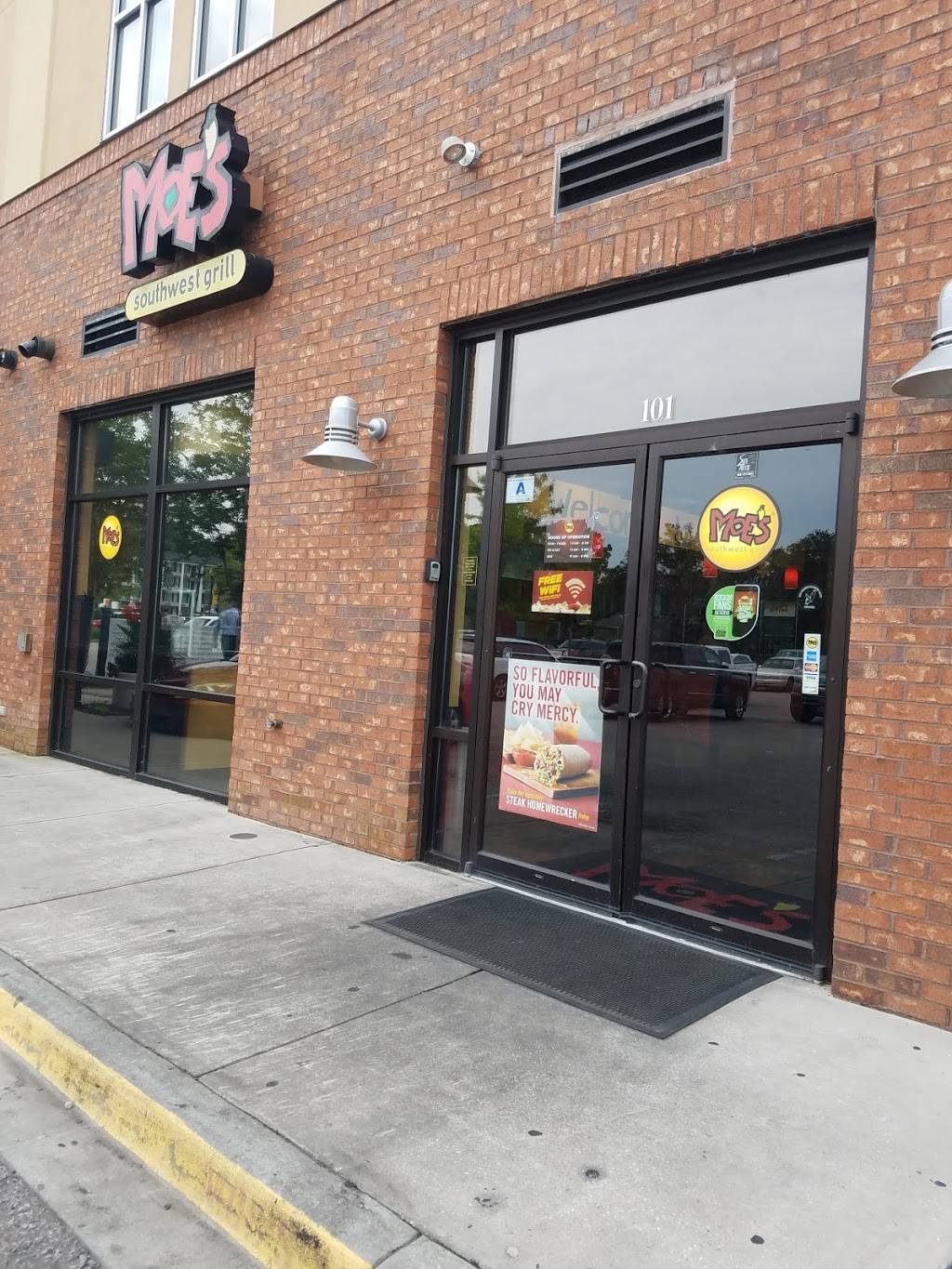 Moes Southwest Grill | restaurant | 2015 Boundary St, Beaufort, SC 29902, USA | 8433794334 OR +1 843-379-4334