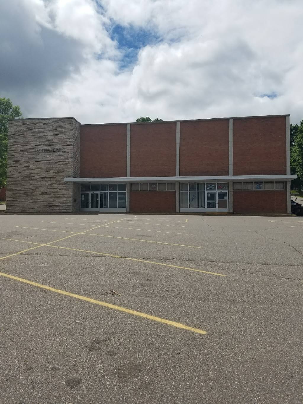 LT Club | night club | 318 S 3rd Ave, Wausau, WI 54401, USA | 7158483320 OR +1 715-848-3320