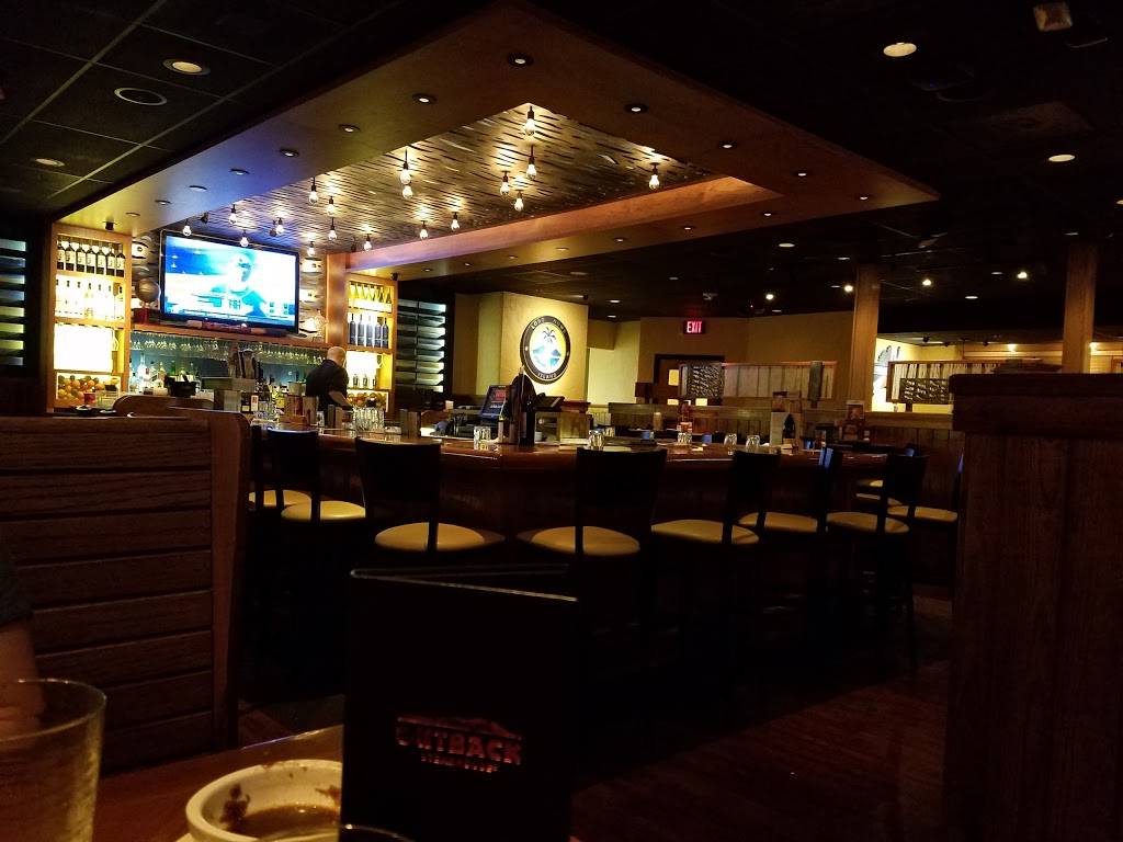 Outback Steakhouse | restaurant | 2410 SE Tones Dr, Ankeny, IA 50021, USA | 5159631243 OR +1 515-963-1243
