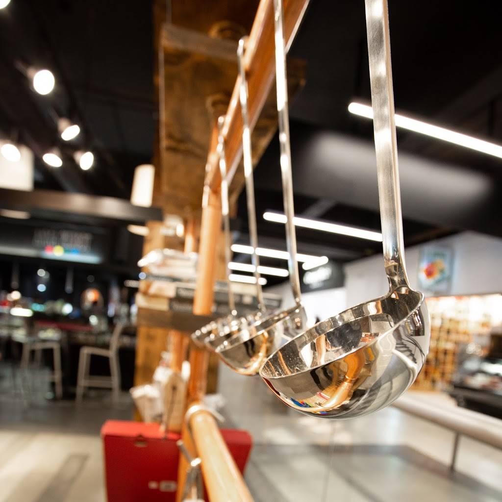 Pizzeria Moderne Scarpetta | restaurant | 1191 Avenue Cartier, Québec, QC G1R 2S9, Canada | 4185232192 OR +1 418-523-2192