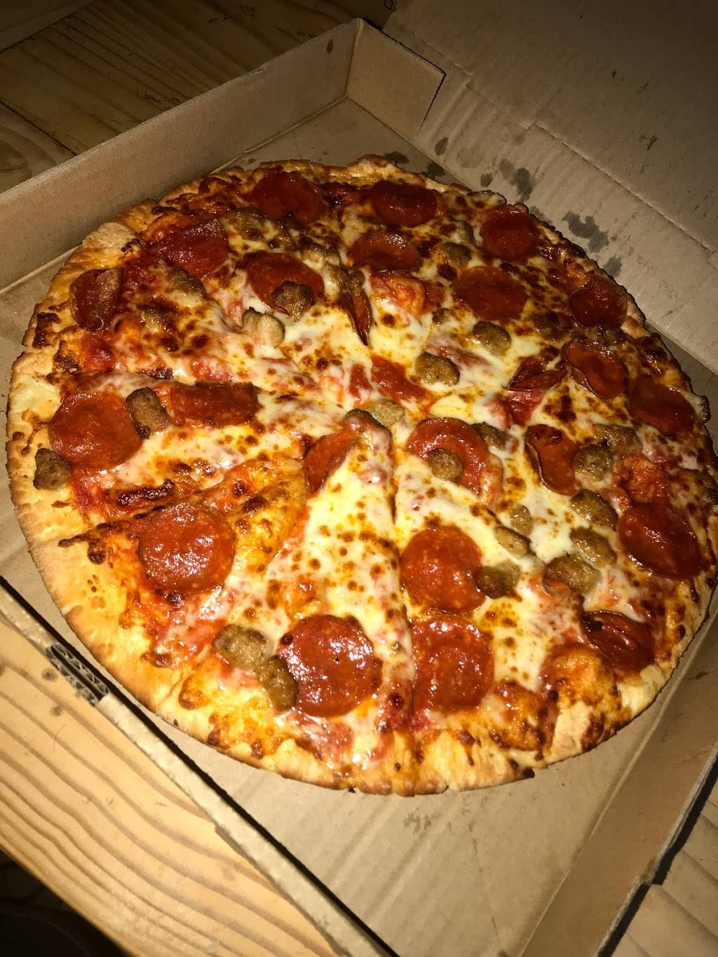 Teddys Pizza | meal delivery | 5820 E W.T. Harris Blvd, Charlotte, NC 28215, USA | 7045361660 OR +1 704-536-1660