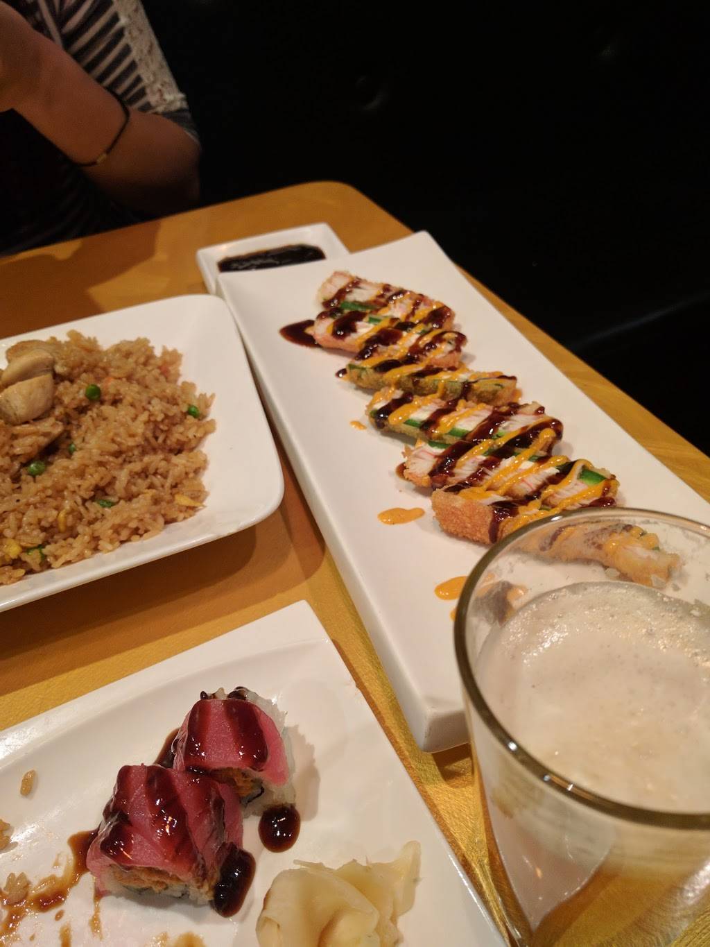 Yellow Tail Sushi | restaurant | 745 Chastain Rd NW ste 1030, Kennesaw, GA 30144, USA | 7704212918 OR +1 770-421-2918