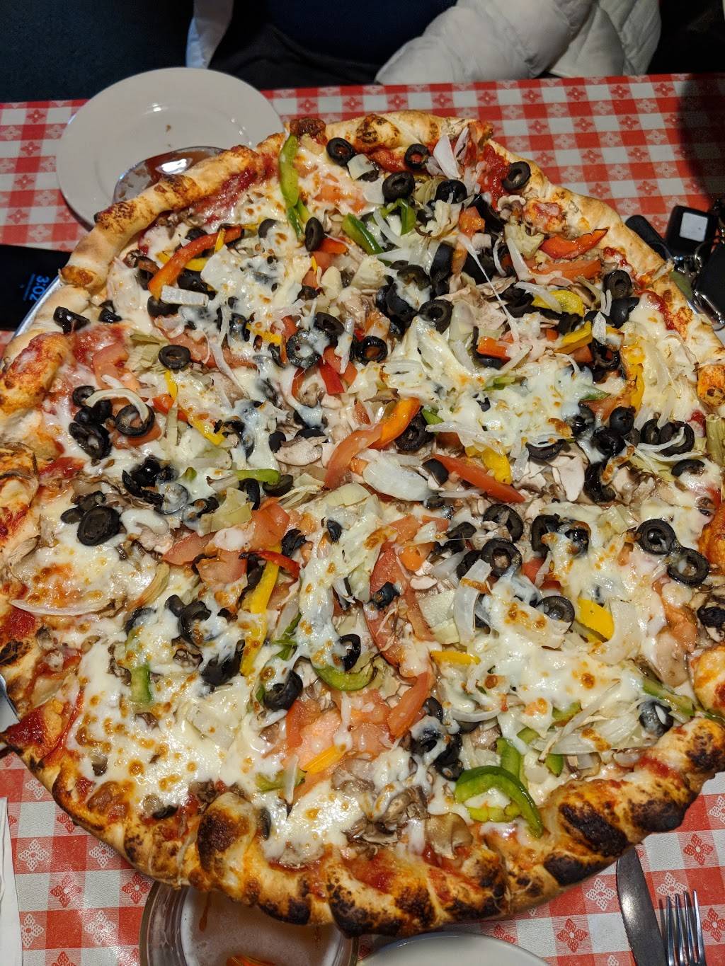 Gumbas | restaurant | 350 Bonta St, Blairsden, CA 96103, USA | 5308361212 OR +1 530-836-1212