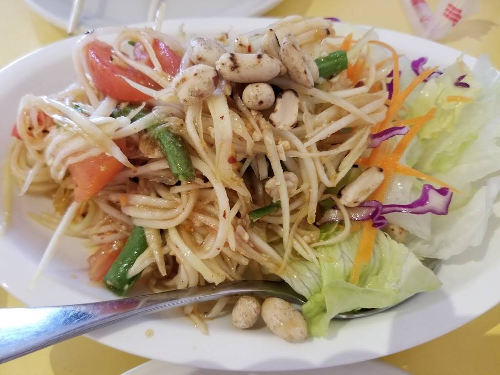 Mine Eathai | restaurant | 10444 Knott Ave, Anaheim, CA 92804, USA | 7142299208 OR +1 714-229-9208