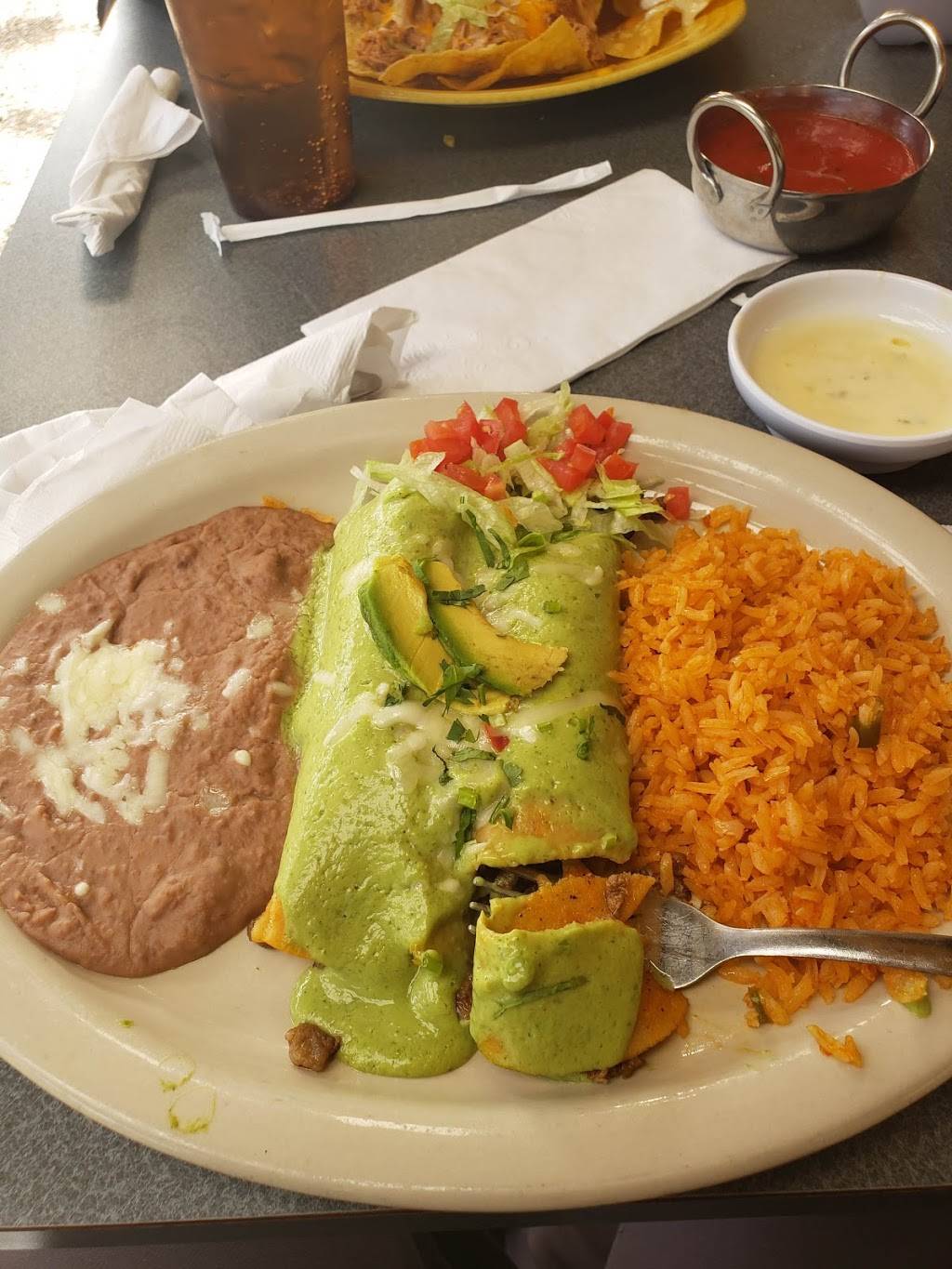 Sabor Guacamole | restaurant | 1120 N Lindell Ave, Fayetteville, AR 72703, USA | 4793168383 OR +1 479-316-8383