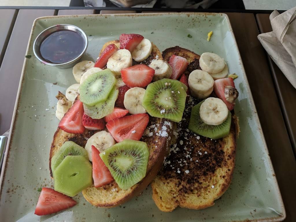 First Watch - Streets of St Charles | restaurant | 1405 Beale St Ste 102, St Charles, MO 63303, USA | 6362388970 OR +1 636-238-8970