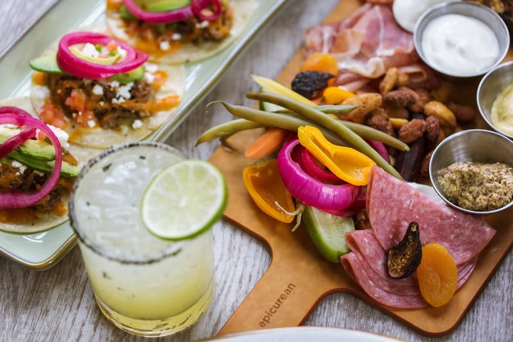 St Amand Kitchen & Cocktails | restaurant | 3990 S Alma School Rd, Chandler, AZ 85248, USA | 4807825550 OR +1 480-782-5550