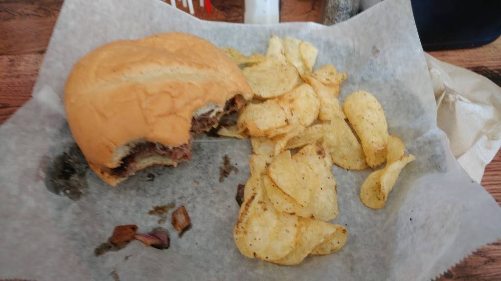 Pumpkinvine Cafe | restaurant | 230 Morton St, Shipshewana, IN 46565, USA | 2607683125 OR +1 260-768-3125