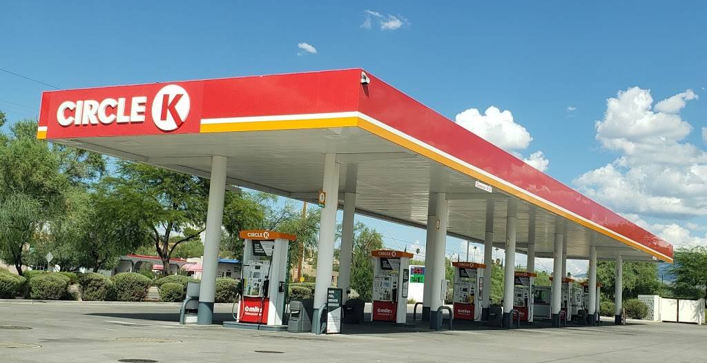 Circle K | meal takeaway | 8630 E Golf Links Rd, Tucson, AZ 85730, USA | 5207316412 OR +1 520-731-6412