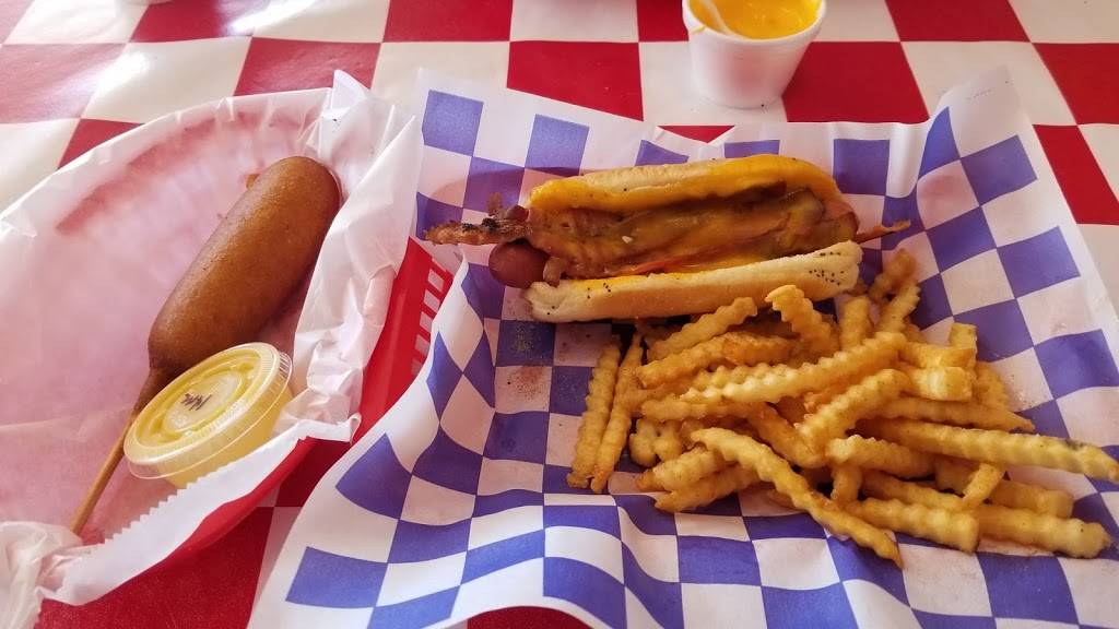 Bruces Chicago Grill & Dog House | restaurant | 7733 Ulmerton Rd, Largo, FL 33771, USA | 7275241146 OR +1 727-524-1146