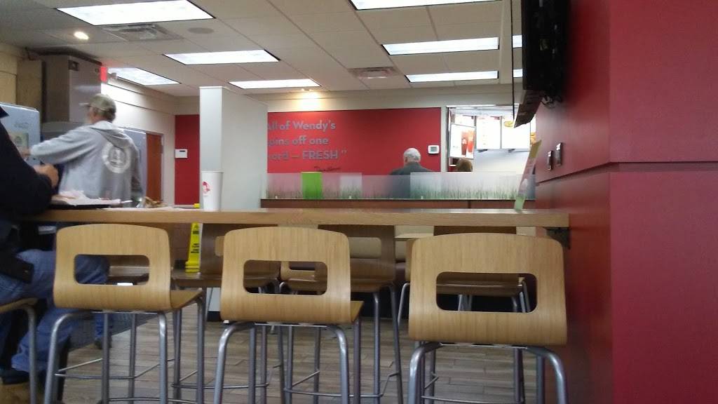 Wendys | restaurant | 168 E Main St, Hendersonville, TN 37075, USA | 6158241373 OR +1 615-824-1373