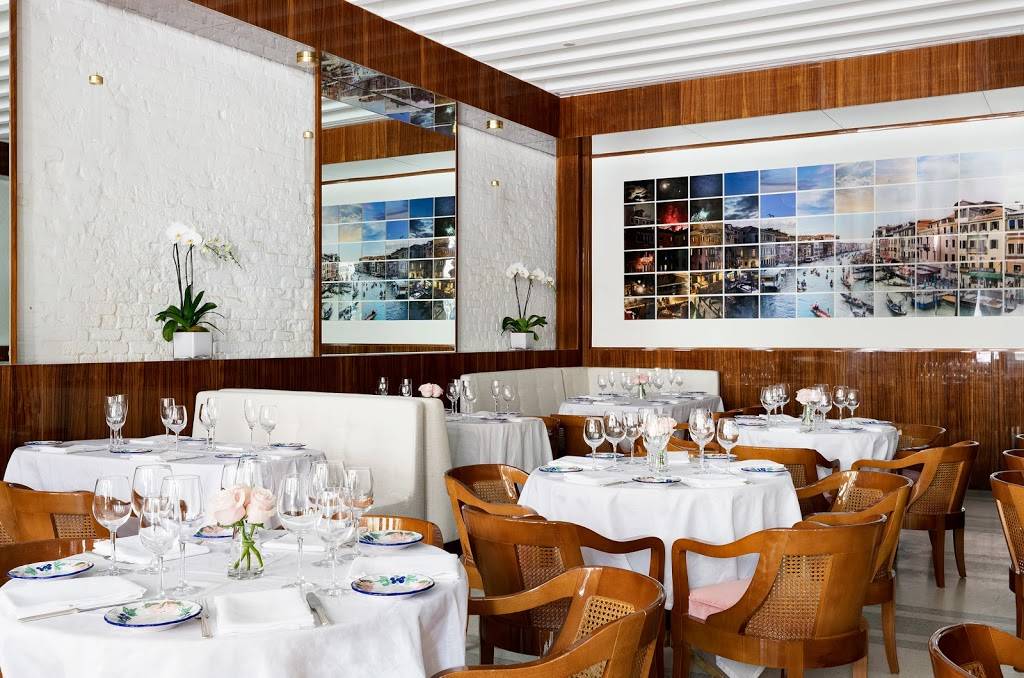 Bellini | restaurant | 33 Peck Slip, New York, NY 10038, USA | 9175725171 OR +1 917-572-5171