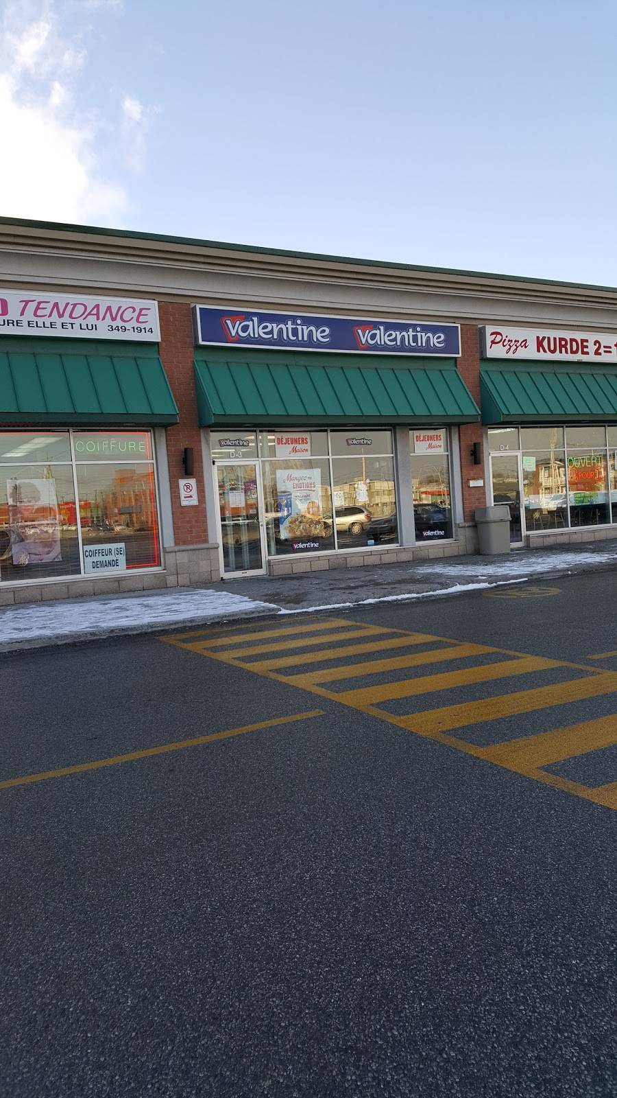 Valentine | restaurant | Place St-Jean, 400 Boulevard du Séminaire N, Saint-Jean-sur-Richelieu, QC J3B 5L2, Canada | 4503594988 OR +1 450-359-4988